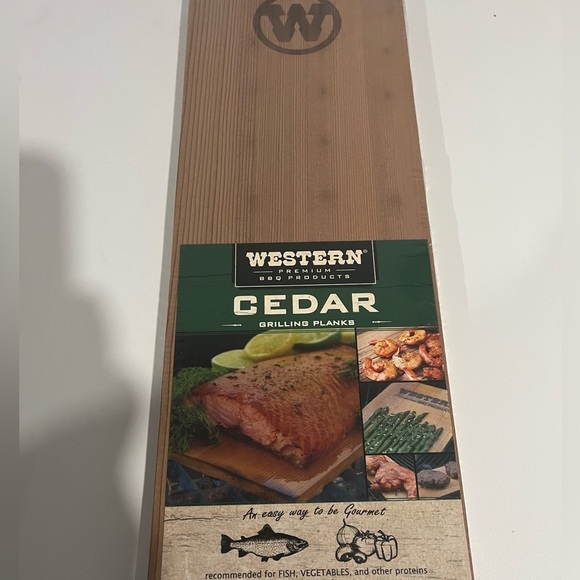 Premium BBQ Smoking Wood Planks - Cherry and Cedar - Picture 4 of 7